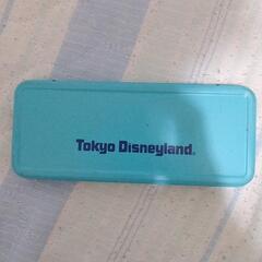 ディズニーランド ドナルド&デイジー ペンケース缶の画像