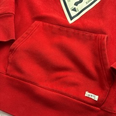 古着 ｵｰﾊﾞｰｻｲｽﾞﾊﾟｰｶｰ GUESS 　の画像