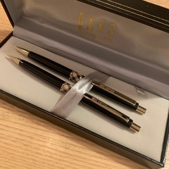 新品未使用　ケース付き　DAKSペンセット     