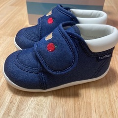 新品未使用　familiar キッズスニーカー　13.5センチの画像