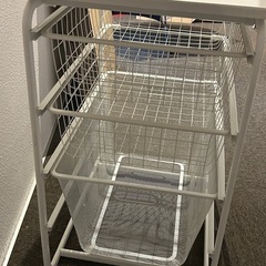 IKEA ラック　収納の画像