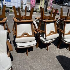 25日引き取り限定大幅値下げ！【中古】ホワイトダイニングチェア　1脚の画像