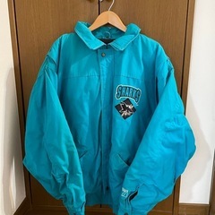 アイスホッケーチーム　サンノゼシャークスのジャケットの画像