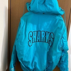 アイスホッケーチーム　サンノゼシャークスのジャケットの画像