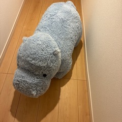巨大　カバぬいぐるみ　コストコの画像