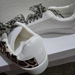 新品✴スニーカー👟の画像