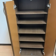 靴箱　シューズボックス　6段　棚板5枚 木目調　の画像