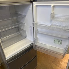 AQUA製★17年製★3ドア冷蔵庫★272L★6ヶ月間保証付きの画像