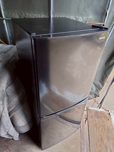 【美品】アイリスオーヤマ 2ドア冷凍冷蔵庫142L 2021年製