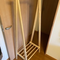 木製ハンガーラック