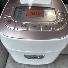 アイリスオーヤマ炊飯器の画像
