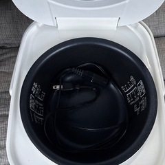アイリスオーヤマ炊飯器の画像