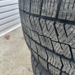 215/60R16 タイヤ　ホイールセット　VRX  の画像