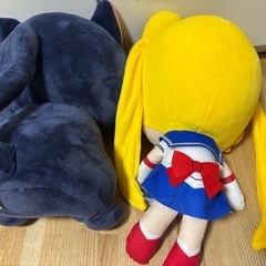 セーラームーンとルナぬいぐるみの画像