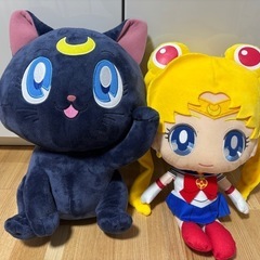 セーラームーンとルナぬいぐるみの画像