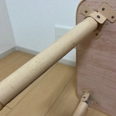 折りたたみテーブルの画像