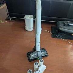 ケルヒャー製水拭きフロアクリーナー　Fc3d