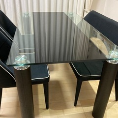 ダイニングガラステーブル4点セット