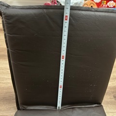 子供用　座椅子の画像