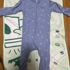 子ども服4点セットの画像