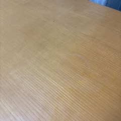折りたたみテーブルの画像