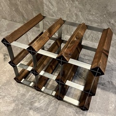 ワインラック（最大9本収納）の画像