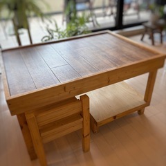 キッズ用プレイテーブル（椅子付き）の画像