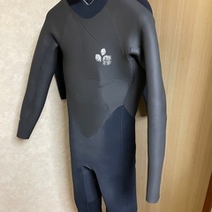 ウエットスーツ