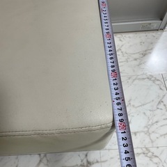 ボックス椅子　白の画像