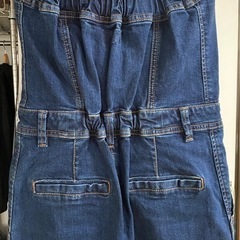 チューブトップワンピースの画像