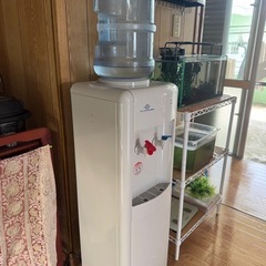 お水 ディスペンサー　商談中の画像