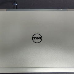 DELL LATITUDE E7240 ノートPCの画像