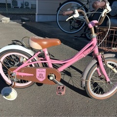 補助輪付き子供用自転車