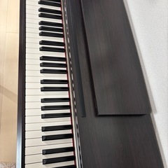 ヤマハ　電子ピアノ　ARIUS YDP-162R
の画像