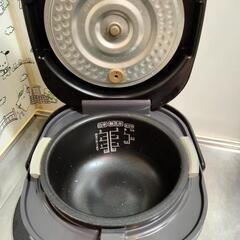 【お譲り先決まりました】SHARP　炊飯器の画像