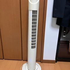 ドウシシャ　タワー扇風機 2011年製　縦型の画像