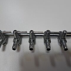 エアーコック 5口 メダカや熱帯魚の水槽のエアー分岐に 内径4mmのチューブ(100均で購入可)で接続可（の画像