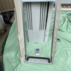 極美品！早い者勝ち！動作品！返金保証有！窓枠有！冷房専用コロナウィンドウエアコンの画像