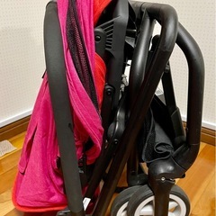 サイベックス メリオ カーボン A型ベビーカー　ピンク×レッドの画像