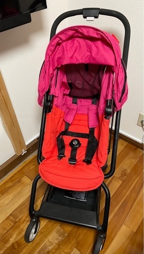 サイベックス メリオ カーボン A型ベビーカー　ピンク×レッド