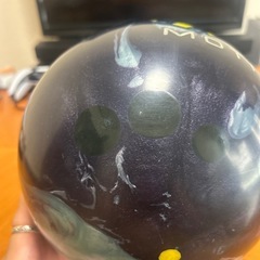 ボウリング玉 モーティブ スープララリー14ポンドの画像