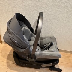 ヌナ　チャイルドシート