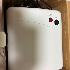 ①
ジェルネイルランプの画像