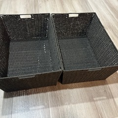 ニトリ手編み風ペーパーバスケット、収納ボックス中古二つ縦約50c...