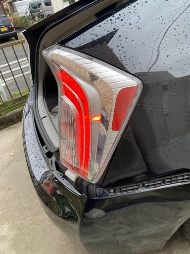 30プリウス  usテール　訳あり