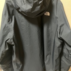 THE NORTH FACE ブラックナイロンジャケットの画像