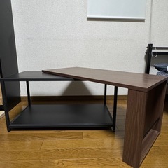 テーブル