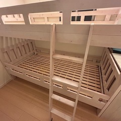 ニトリ子供用二段ベッドの画像