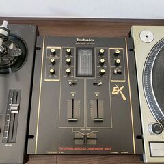 【中古】Technics（テクニクス）  SL-1200MK5 レコードプレーヤーセットの画像