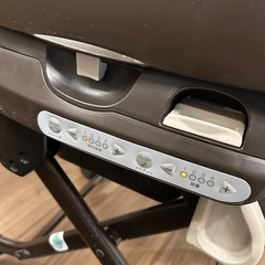 電動ハイローチェア Combi コンビ ネムリラ オートスウィング Bediの画像